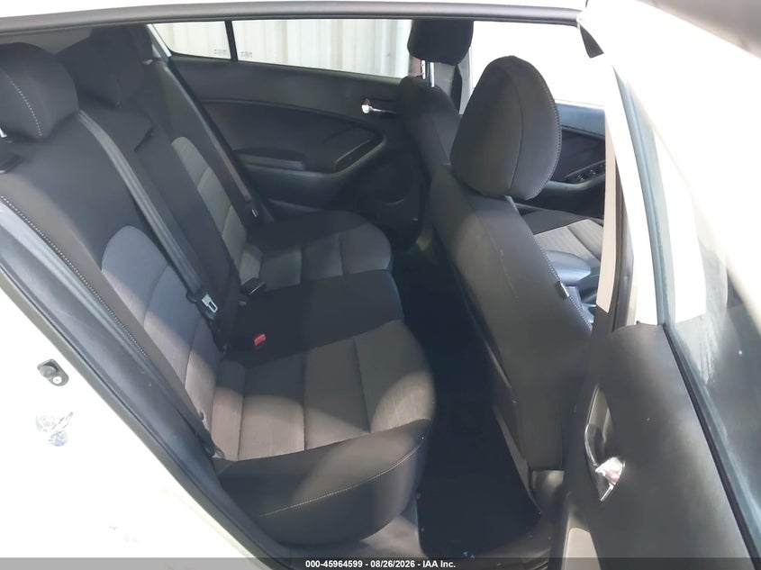 2016 KIA FORTE auction photo 8