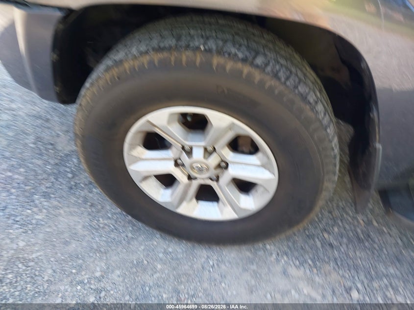 TOYOTA 4RUNNER - zdjęcie 12