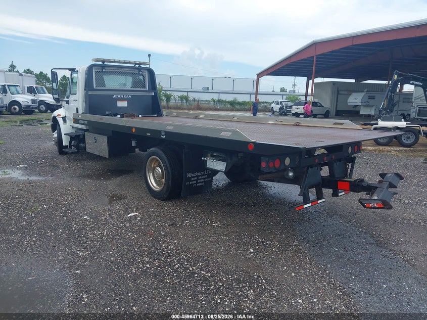 2009 INTERNATIONAL 4000 auction photo 3
