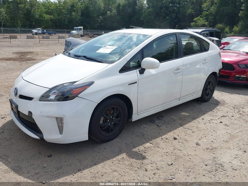 2014 TOYOTA PRIUS auction photo 2