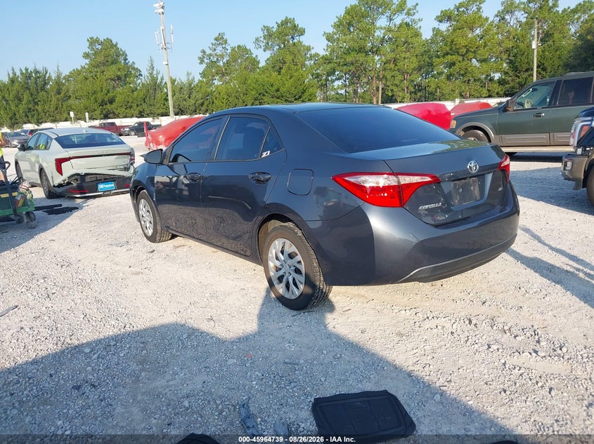 2018 TOYOTA COROLLA auction photo 3
