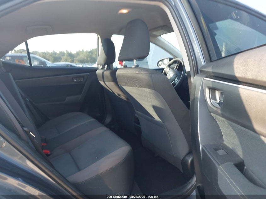 2018 TOYOTA COROLLA auction photo 8