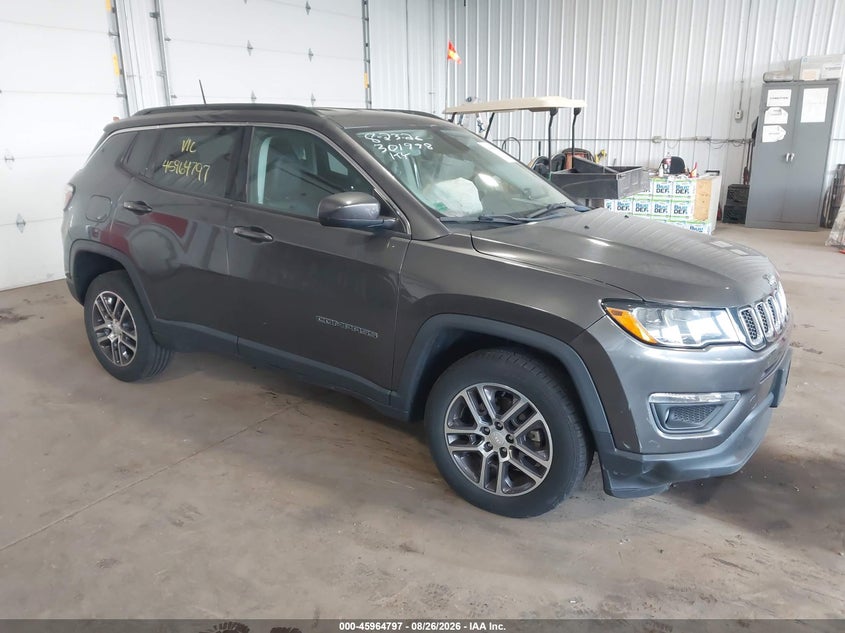 Vin: 3c4njdbbxht656939, lot: 46464016, jeep new compass latitude 4x4 2017 img_1