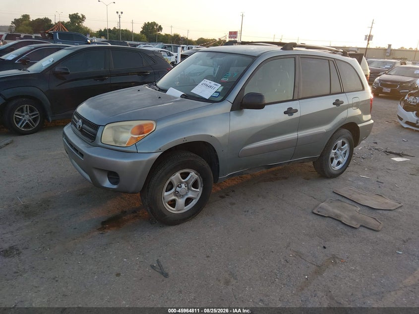 2004 Toyota RAV 4, Right Rear, IAAI, VIN JTEGD20V940044901 — photo 2