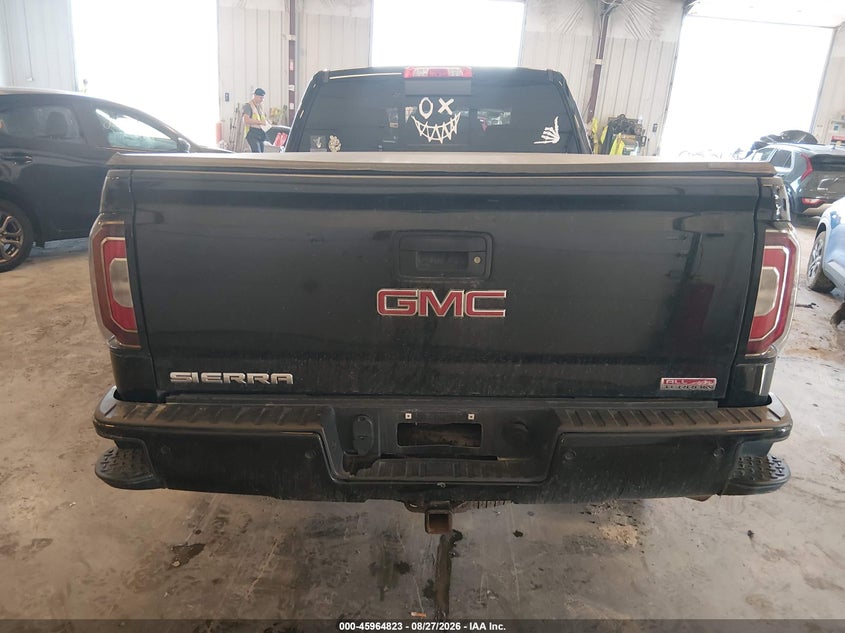 GMC SIERRA 1500 - zdjęcie 15