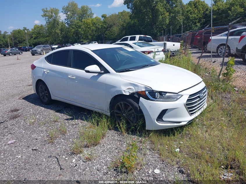 2018 HYUNDAI ELANTRA auction photo 1