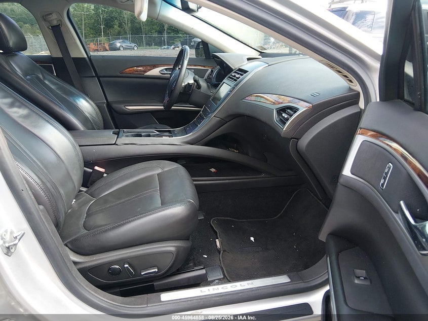 2013 LINCOLN MKZ auction photo 5