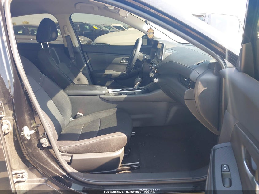 2021 NISSAN SENTRA auction photo 5