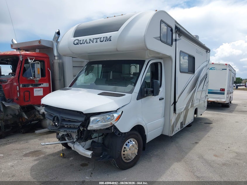 2021 Mercedes-Benz Sprinter 3500Xd Standard Roof V6, Front End, IAAI, VIN W1X8E33Y5MN176851 — photo 2