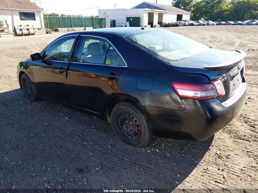 2010 TOYOTA CAMRY auction photo 3