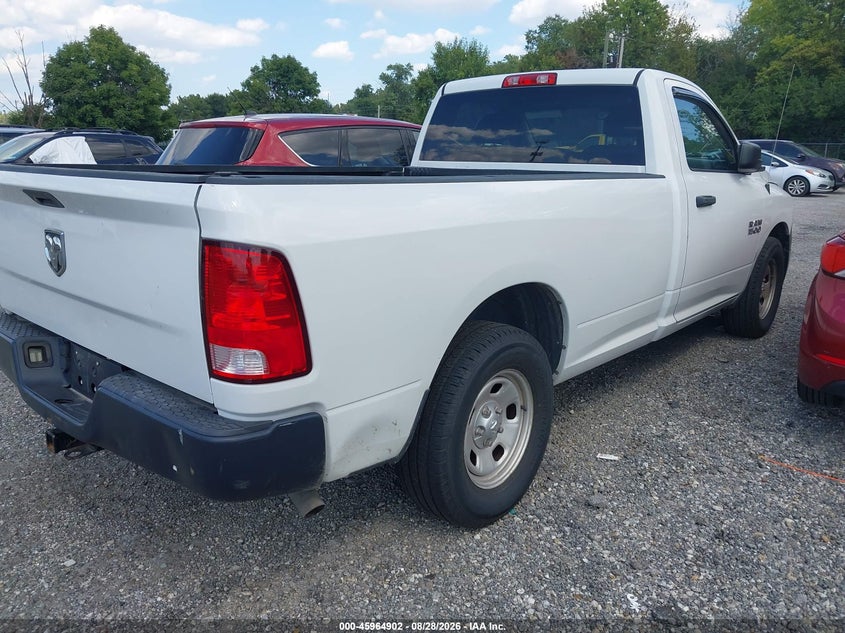2016 RAM 1500 auction photo 4