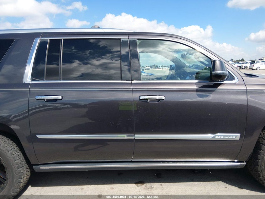 CADILLAC ESCALADE ESV - zdjęcie 13
