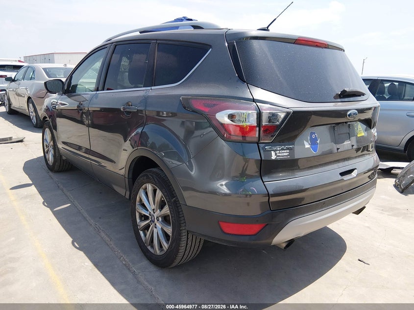 Vin: 1fmcu0j95hua93631, lot: 46464196, ford escape titanium 20173
