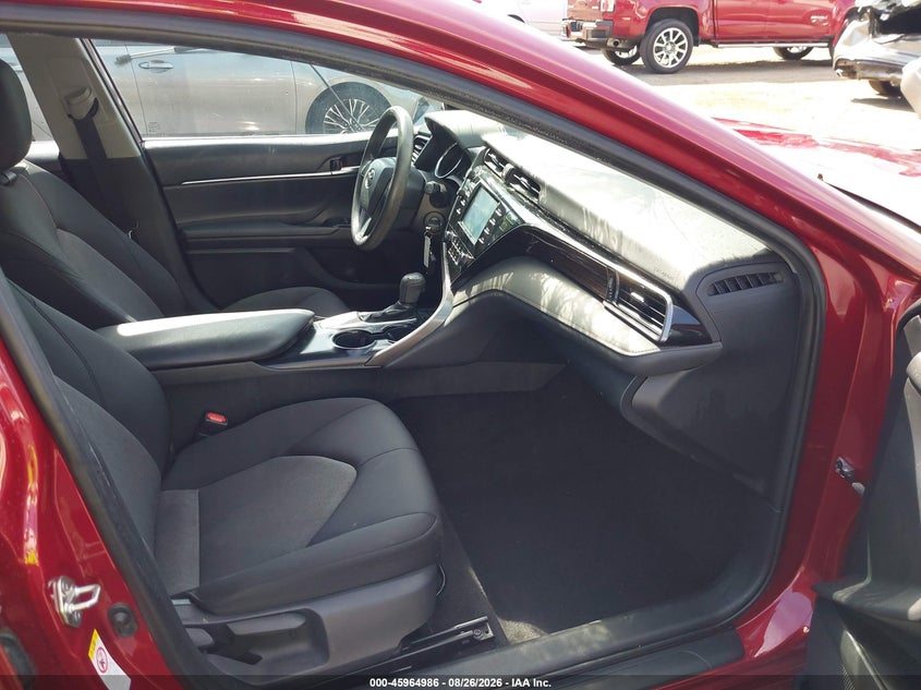2019 TOYOTA CAMRY auction photo 5