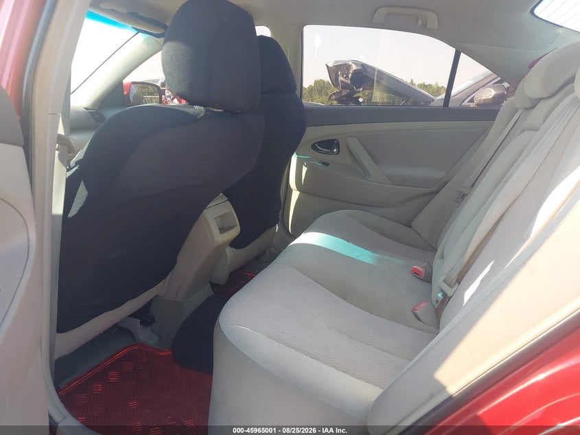 2010 TOYOTA CAMRY auction photo 8