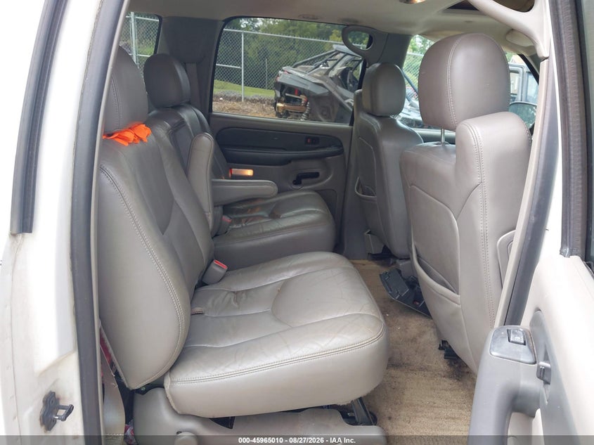 2003 CHEVROLET SUBURBAN 1500 auction photo 8