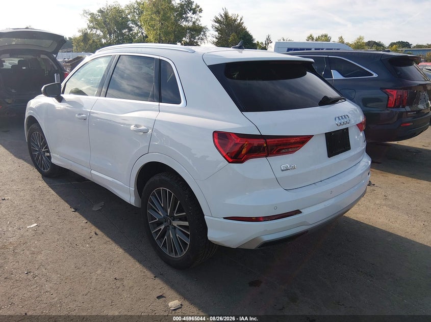 2021 AUDI Q3 auction photo 3