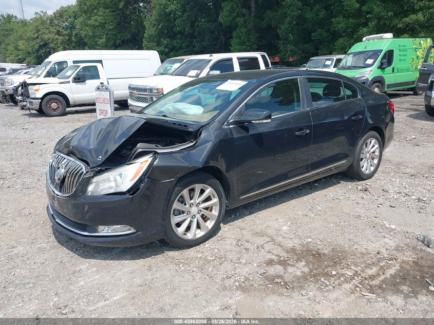 2014 Buick LaCrosse, Front End, IAAI, VIN 1G4GB5G37EF102532 — photo 2