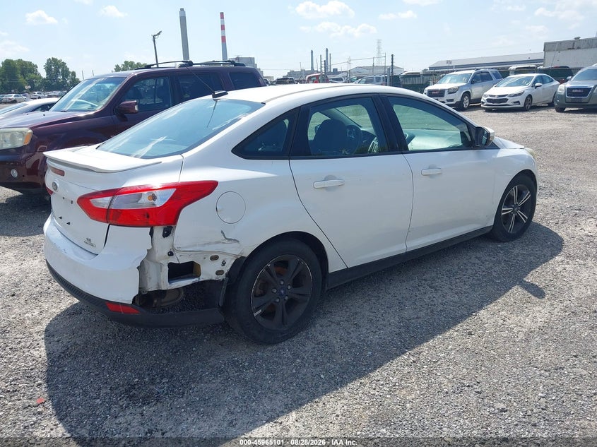 2014 FORD FOCUS auction photo 4