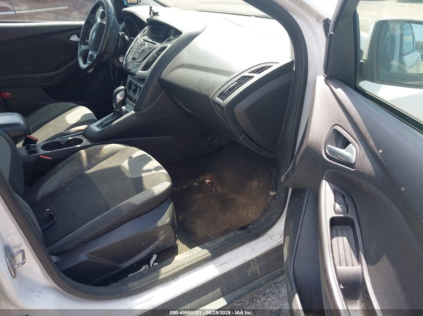 2014 FORD FOCUS auction photo 5