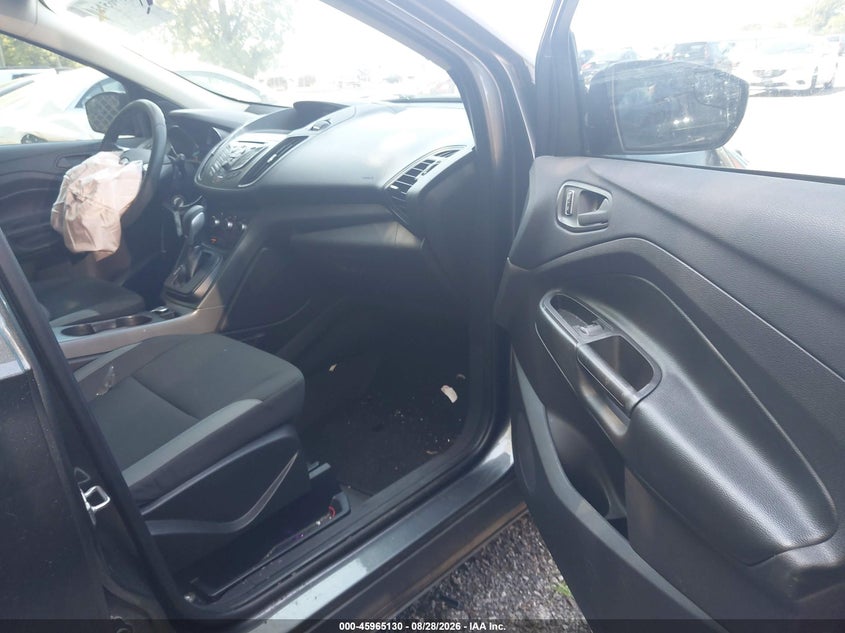 2016 FORD ESCAPE auction photo 5