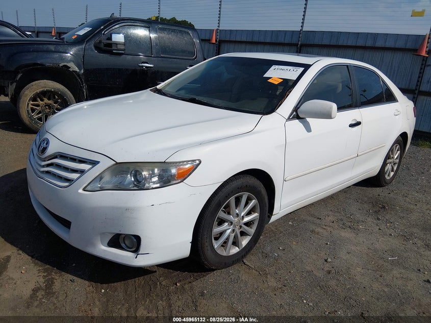 2011 TOYOTA CAMRY auction photo 2
