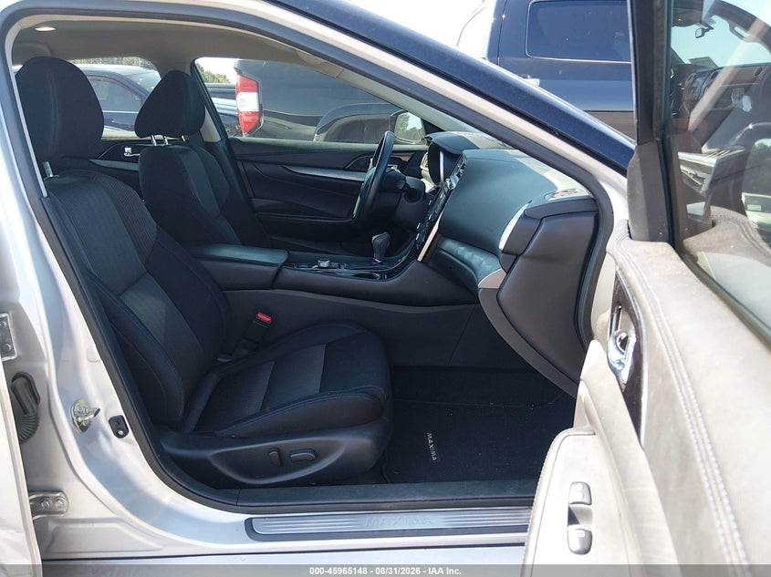 2016 NISSAN MAXIMA auction photo 5