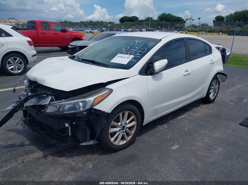 2017 Kia Forte, Удар сзади, IAAI, VIN 3KPFL4A79HE050032 — фото 2