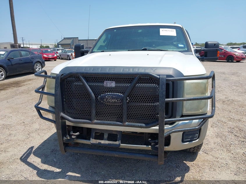 2011 FORD F-250 auction photo 6