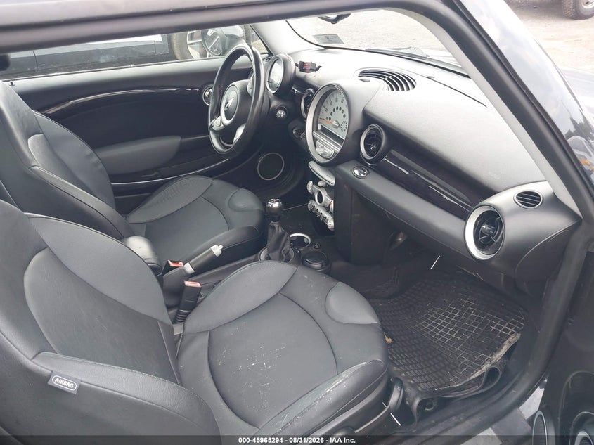 MINI COOPER S 2009 VIN WMWMF73539TT98409