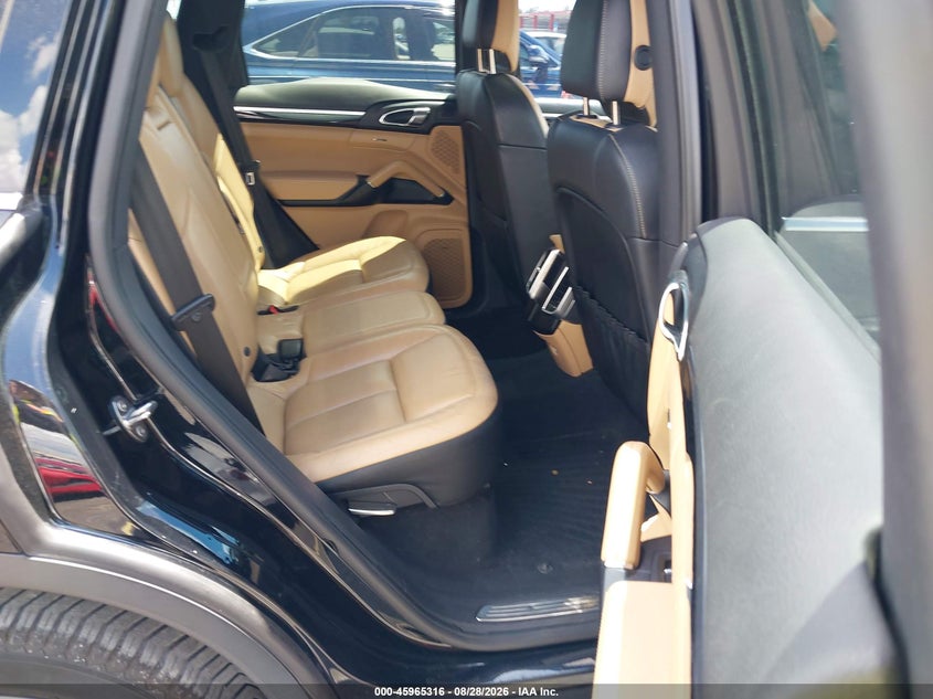 PORSCHE CAYENNE 2016 VIN WP1AB2A24GLA94224
