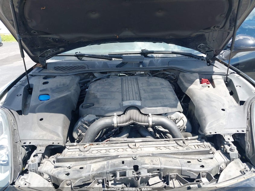 PORSCHE CAYENNE - zdjęcie 10