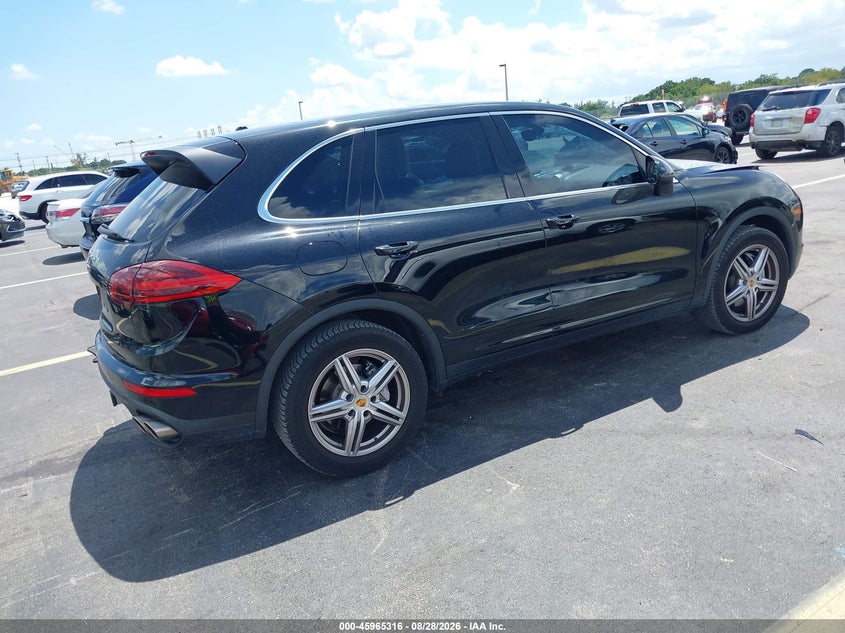 2016 PORSCHE CAYENNE auction photo 4