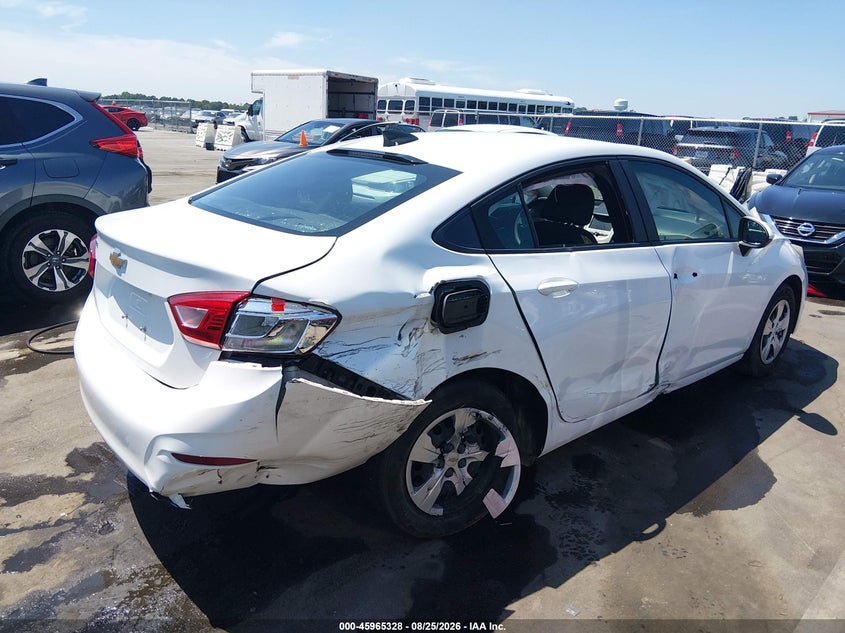 2018 CHEVROLET CRUZE auction photo 4