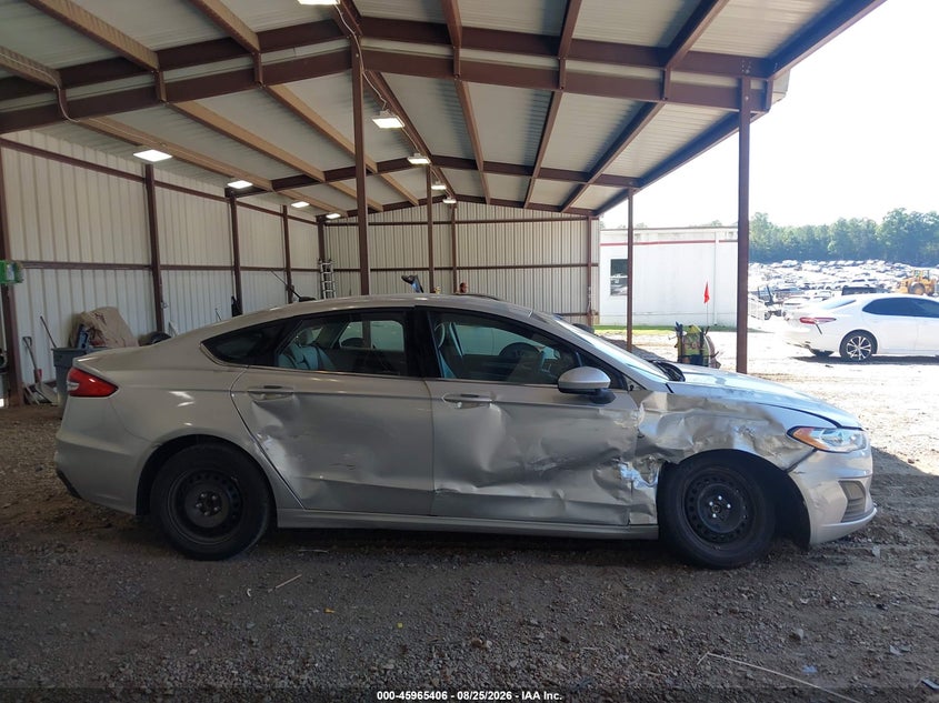 FORD FUSION 2019 VIN 3FA6P0G76KR101917