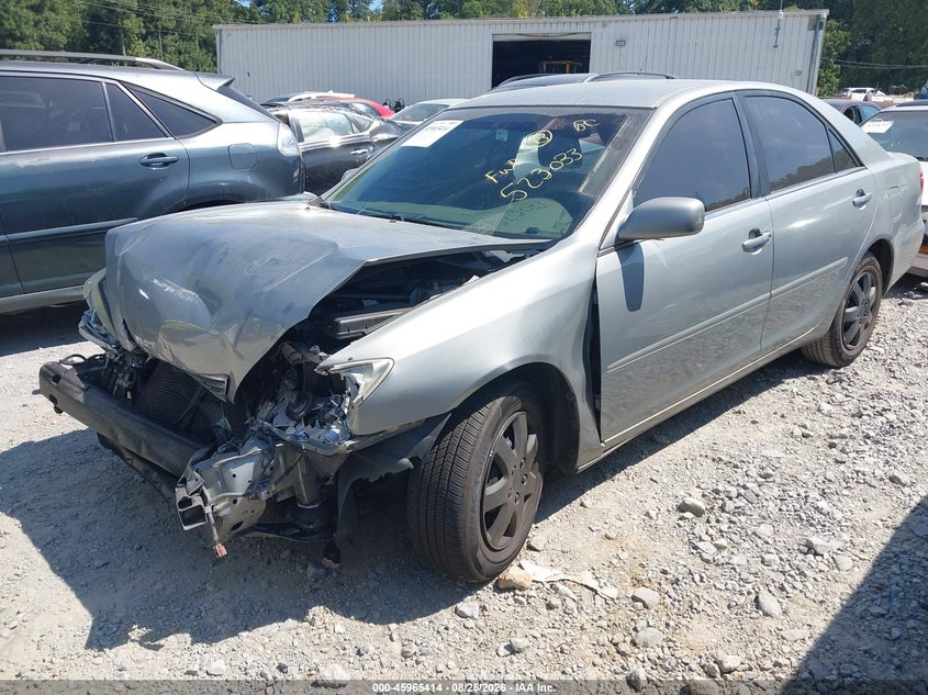 2005 Toyota Camry, Удар спереди, IAAI, VIN 4T1BE32K15U523033 — фото 2
