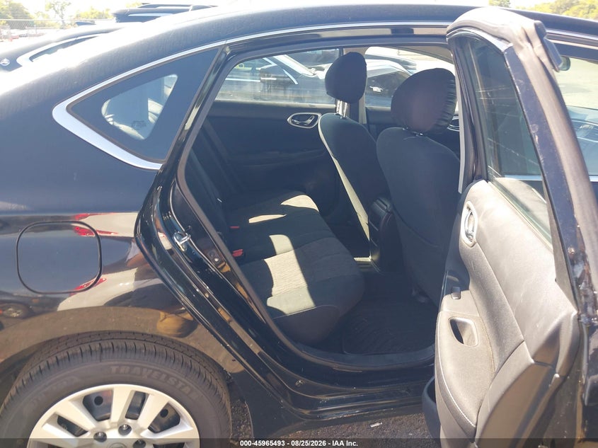 2015 NISSAN SENTRA auction photo 8