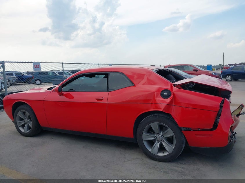 DODGE CHALLENGER - zdjęcie 15