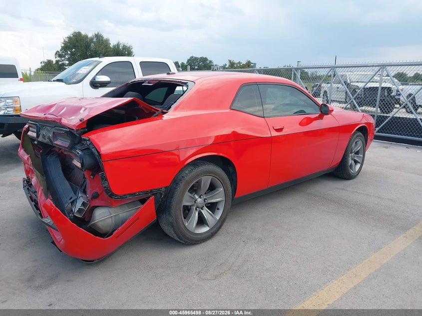 DODGE CHALLENGER - zdjęcie 4