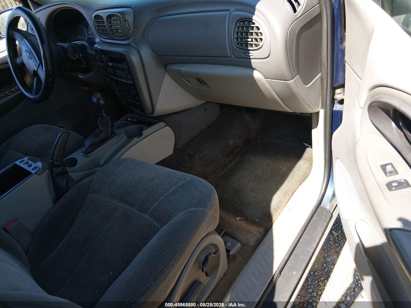 CHEVROLET TRAILBLAZER 2002 VIN 1GNDT13S722130478