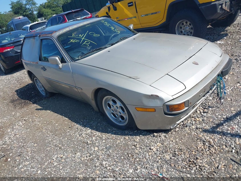 1985 PORSCHE 944 auction photo 1