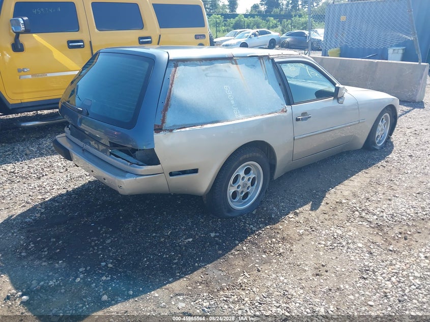 1985 PORSCHE 944 auction photo 4