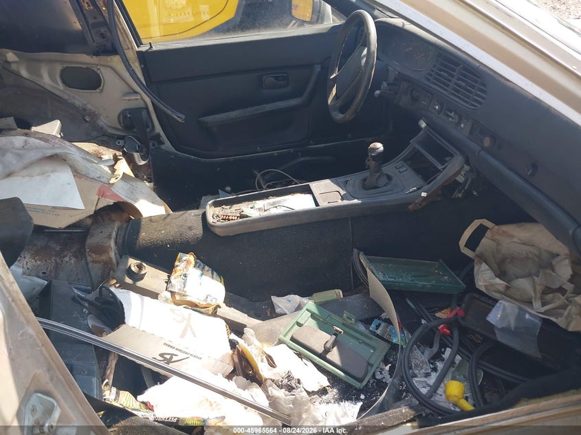 1985 PORSCHE 944 auction photo 5