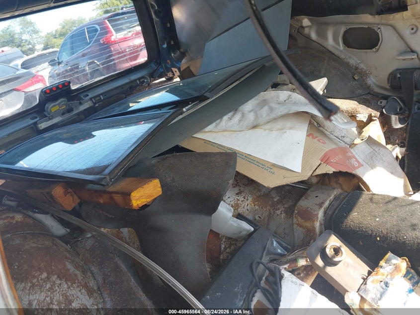 1985 PORSCHE 944 auction photo 8