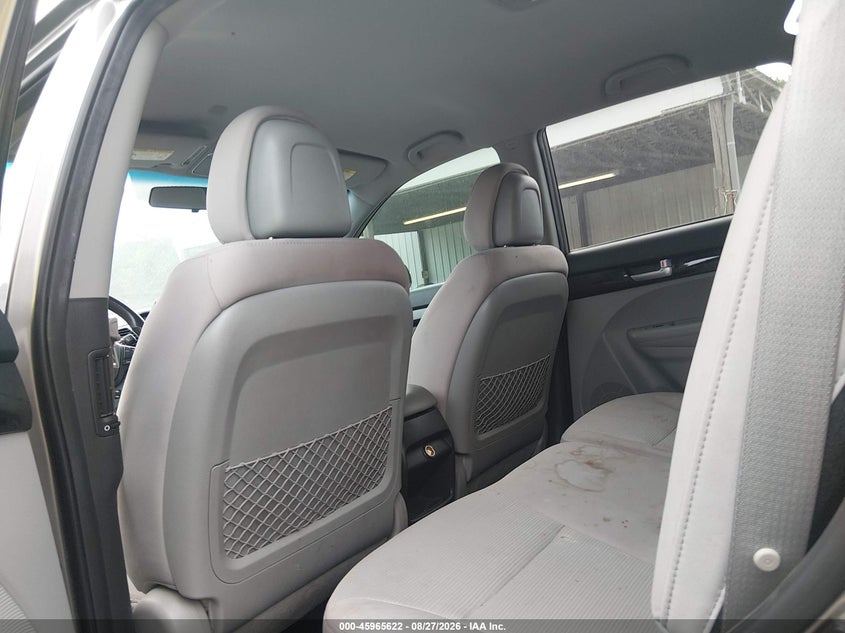 KIA SORENTO 2014 VIN 5XYKT3A65EG444139