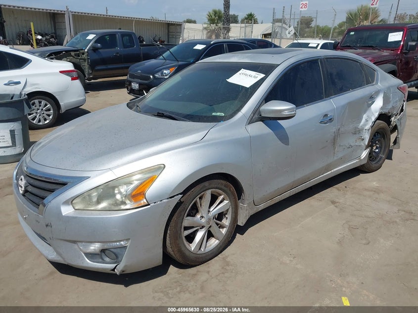2015 Nissan Altima, Неизвестно, IAAI, VIN 1N4AL3AP1FC200746 — фото 2