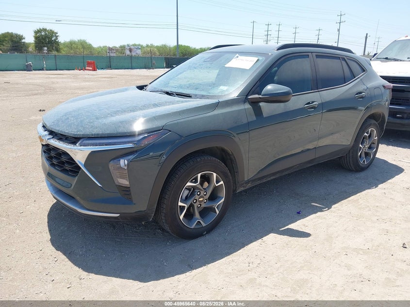 2025 Chevrolet Trax, Unknown, IAAI, VIN KL77LHEP5SC142806 — photo 2