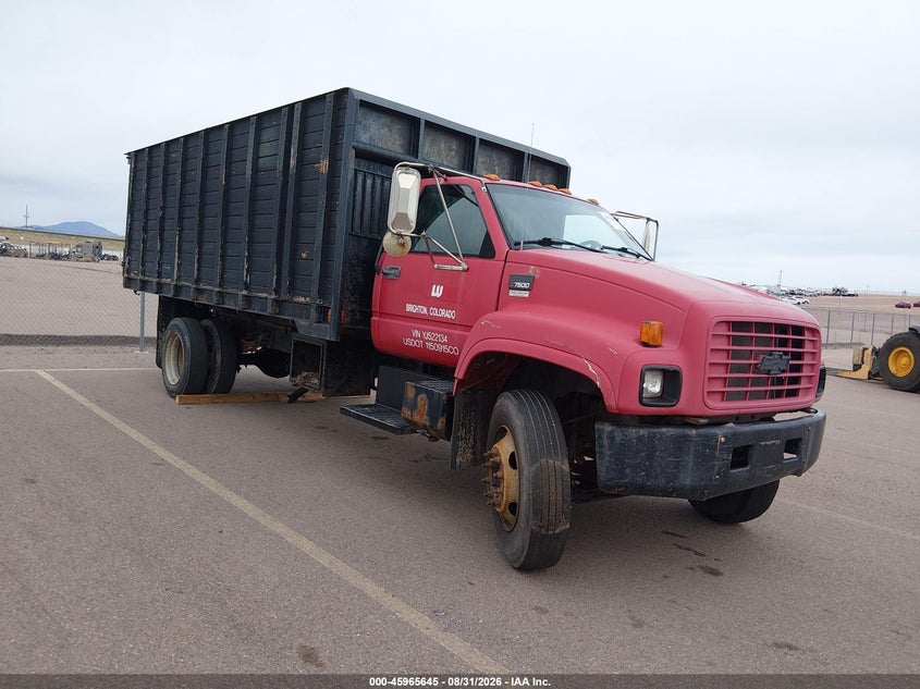 2000 CHEVROLET C-SERIES auction photo 1