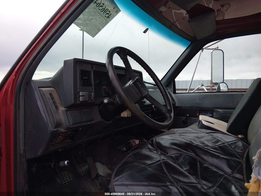 2000 CHEVROLET C-SERIES auction photo 6