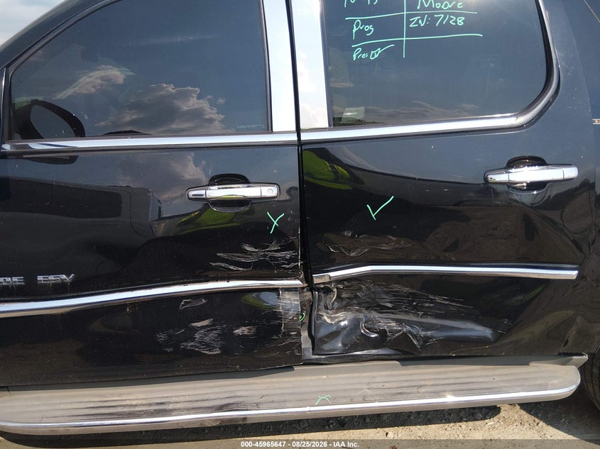 2013 CADILLAC ESCALADE ESV LUXURY · Фото 6